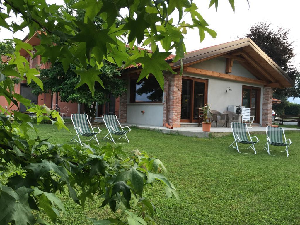 Agriturismo La Virginia Villa Revello Bagian luar foto
